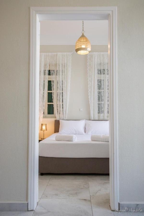 Pier Apartments Karpathos Bagian luar foto